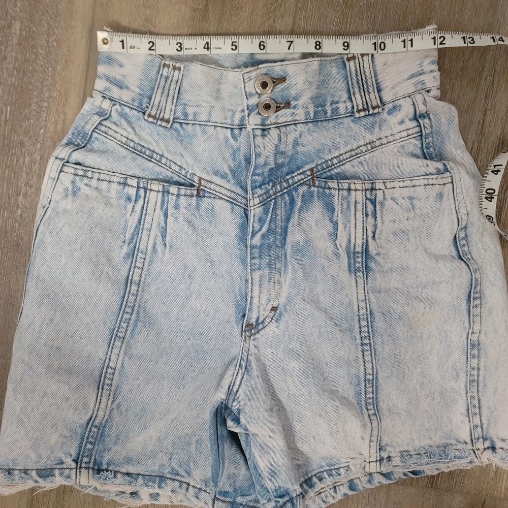 Bonjour 90s Vintage High Waisted Jean Shorts - Picture 5 of 8
